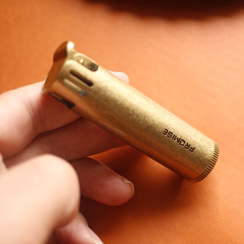 Solid Brass Oil Lighter – Vintage Windproof EDC Design – Lighter – view 2