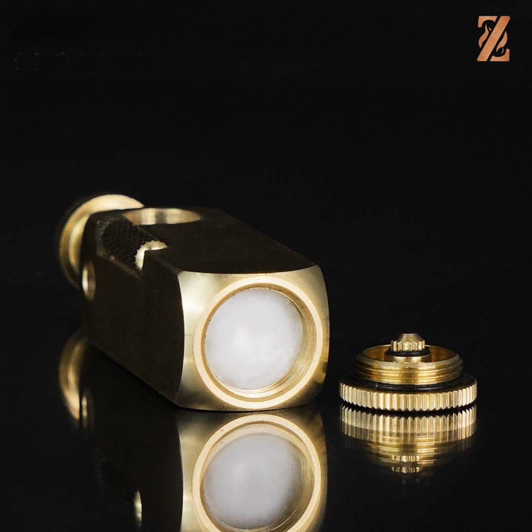 ZORRO Z760 Solid Brass Oil Lighter – Side Ignition Flint Design | Quiet Luxury – Lighter – view 5